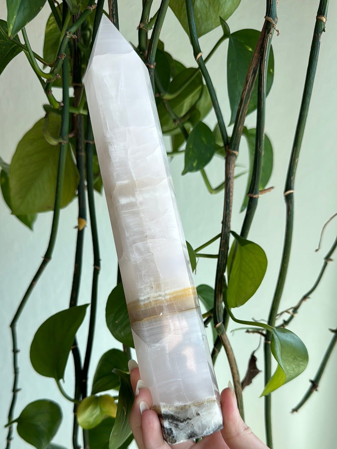 XL UV Reactive Pink Mangano Calcite Tower
