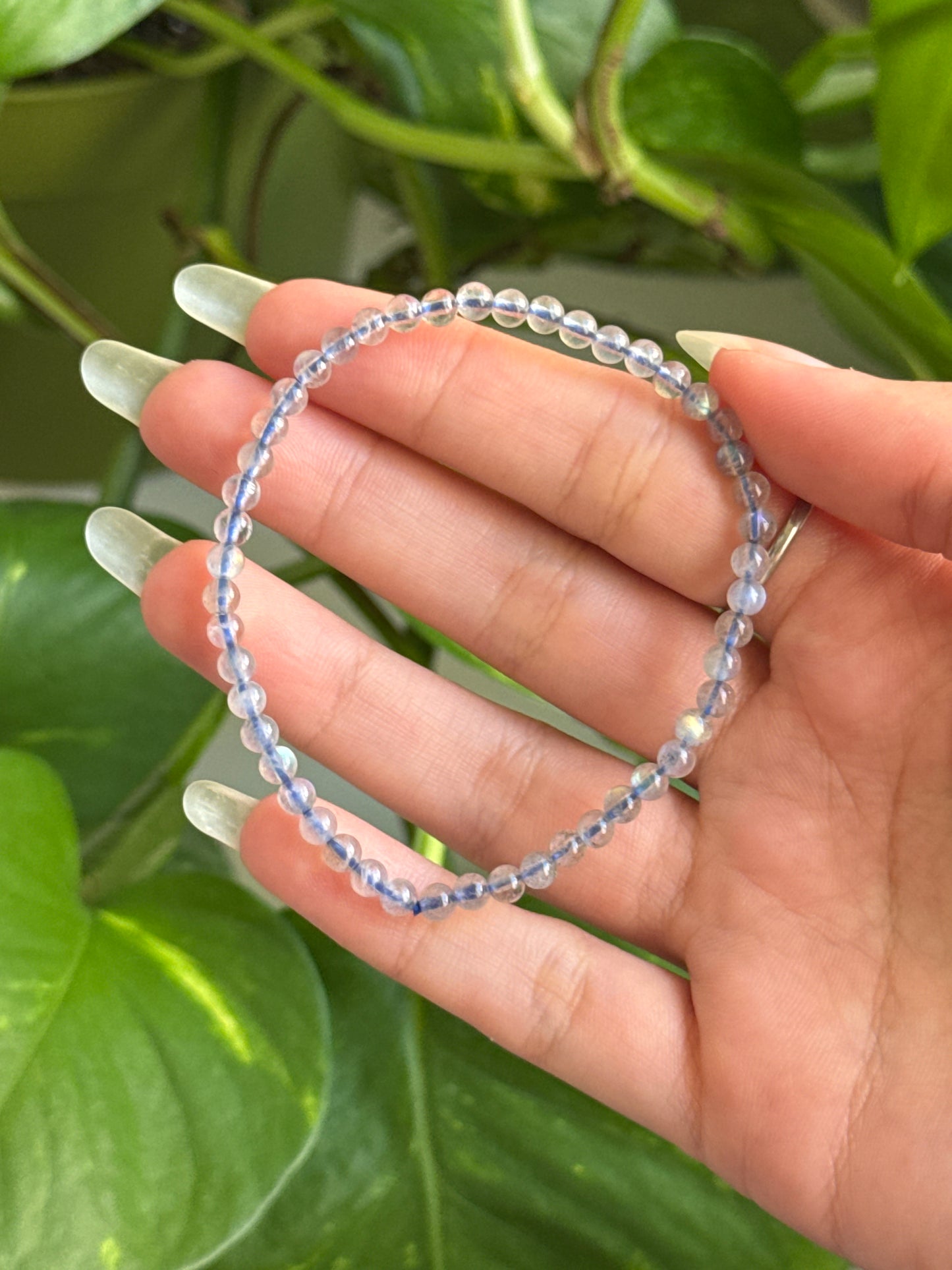 Labradorite Dainty Bracelet