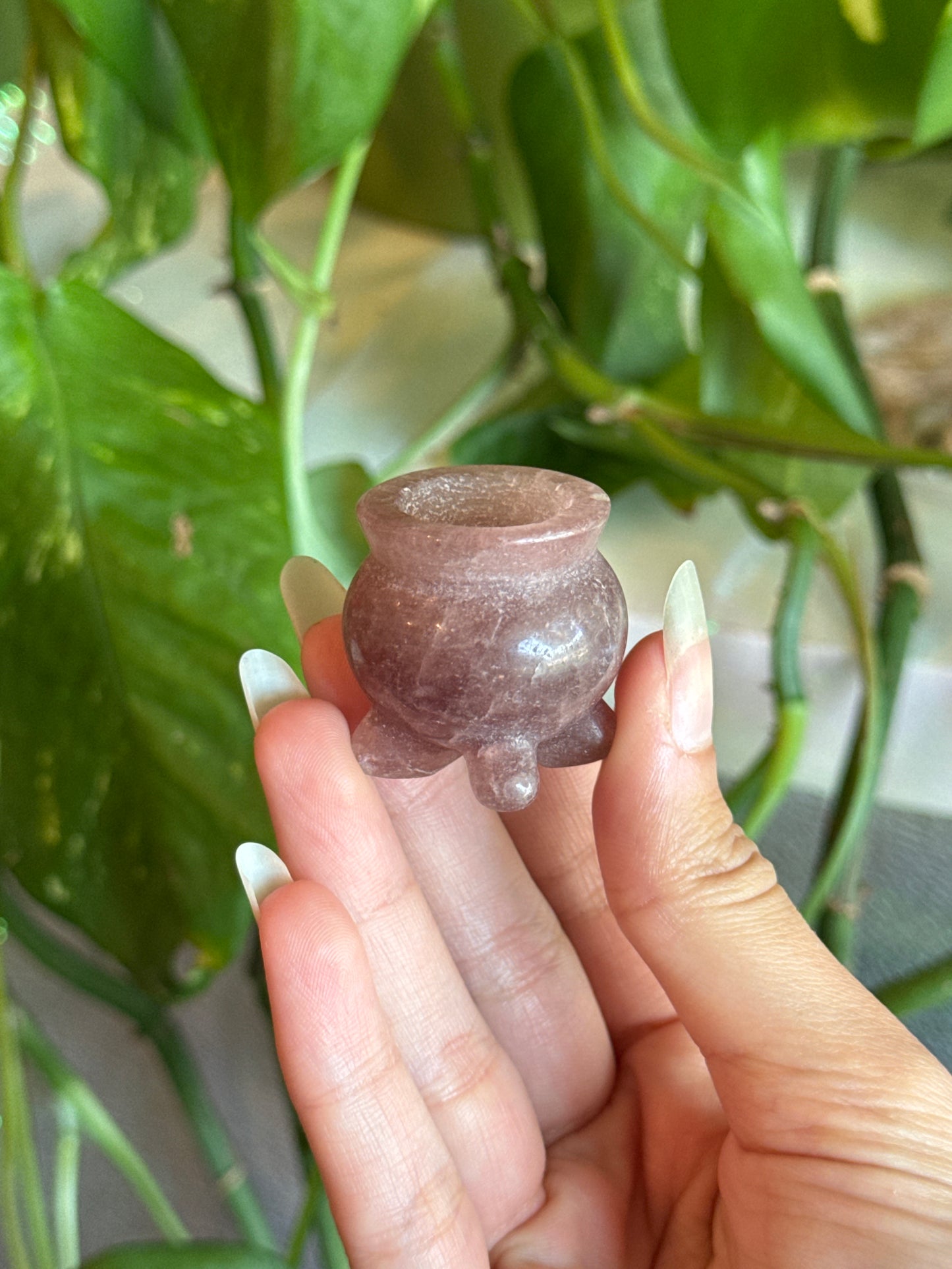 Strawberry Quartz Cauldron