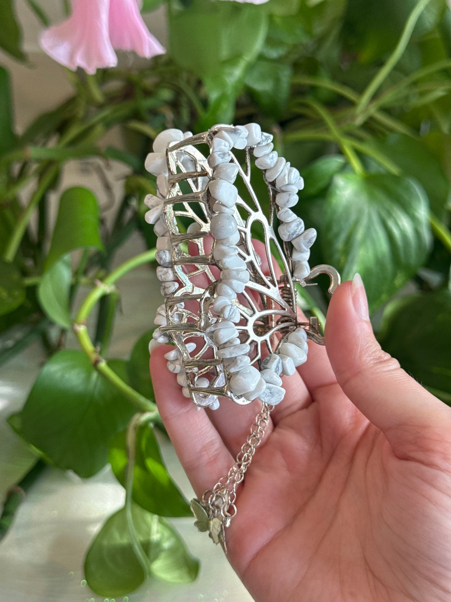 Howlite Silver Butterfly Hair Claw Clip