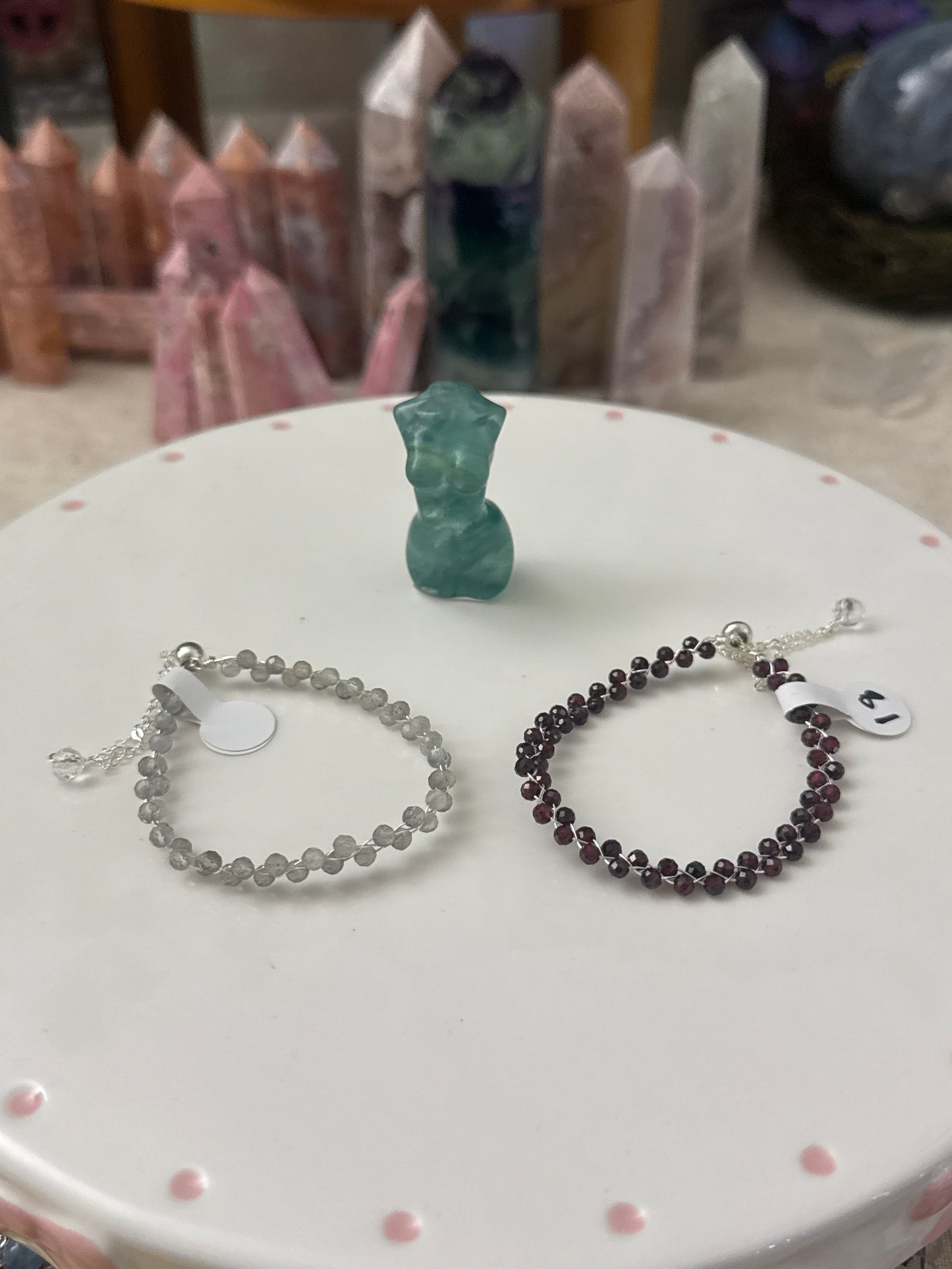 nicole_gomeez listing