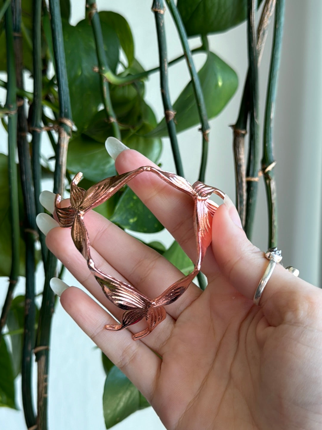 Rose Gold Butterfly Sphere Stand