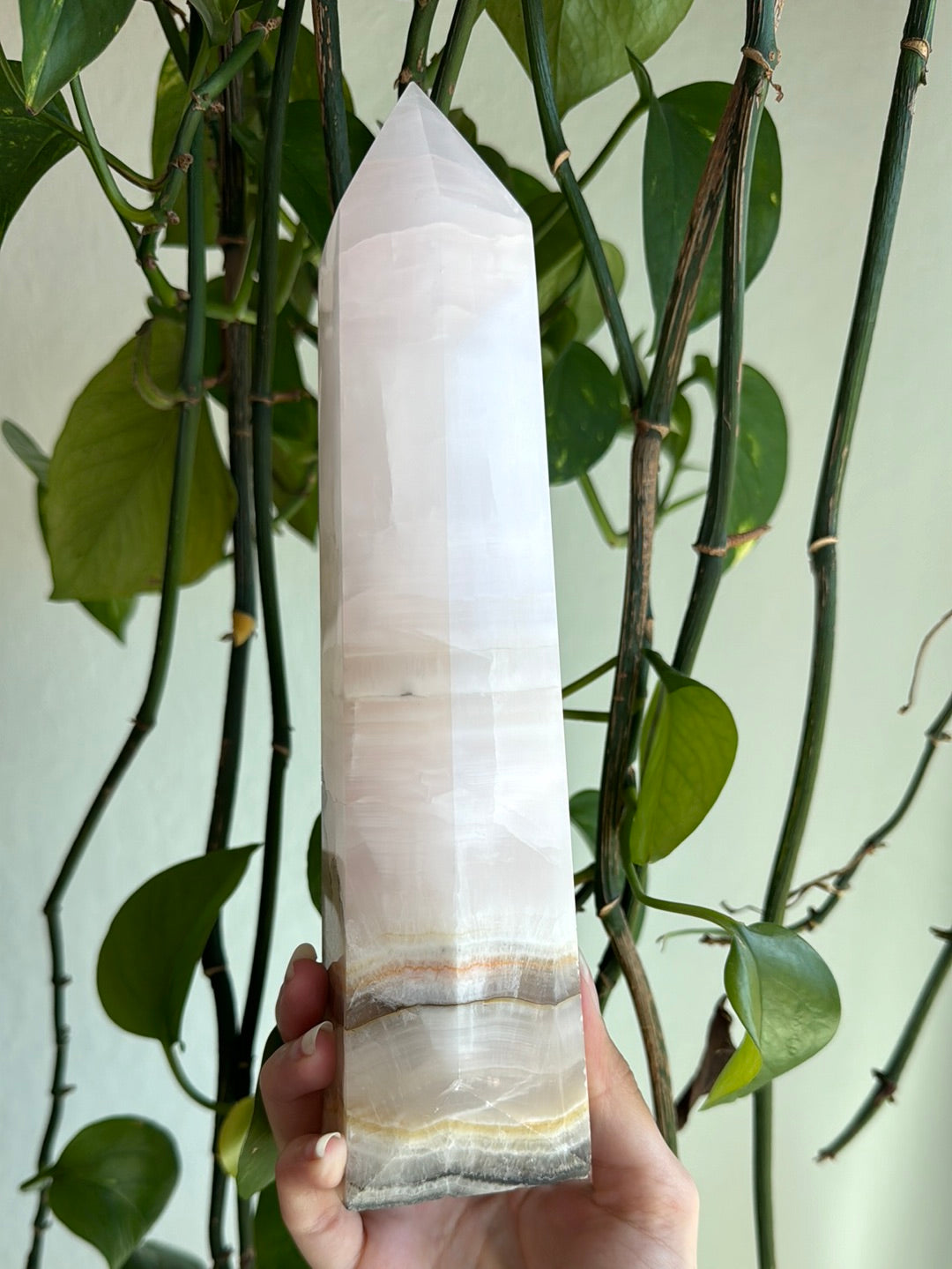 XL UV Reactive Pink Mangano Calcite Tower