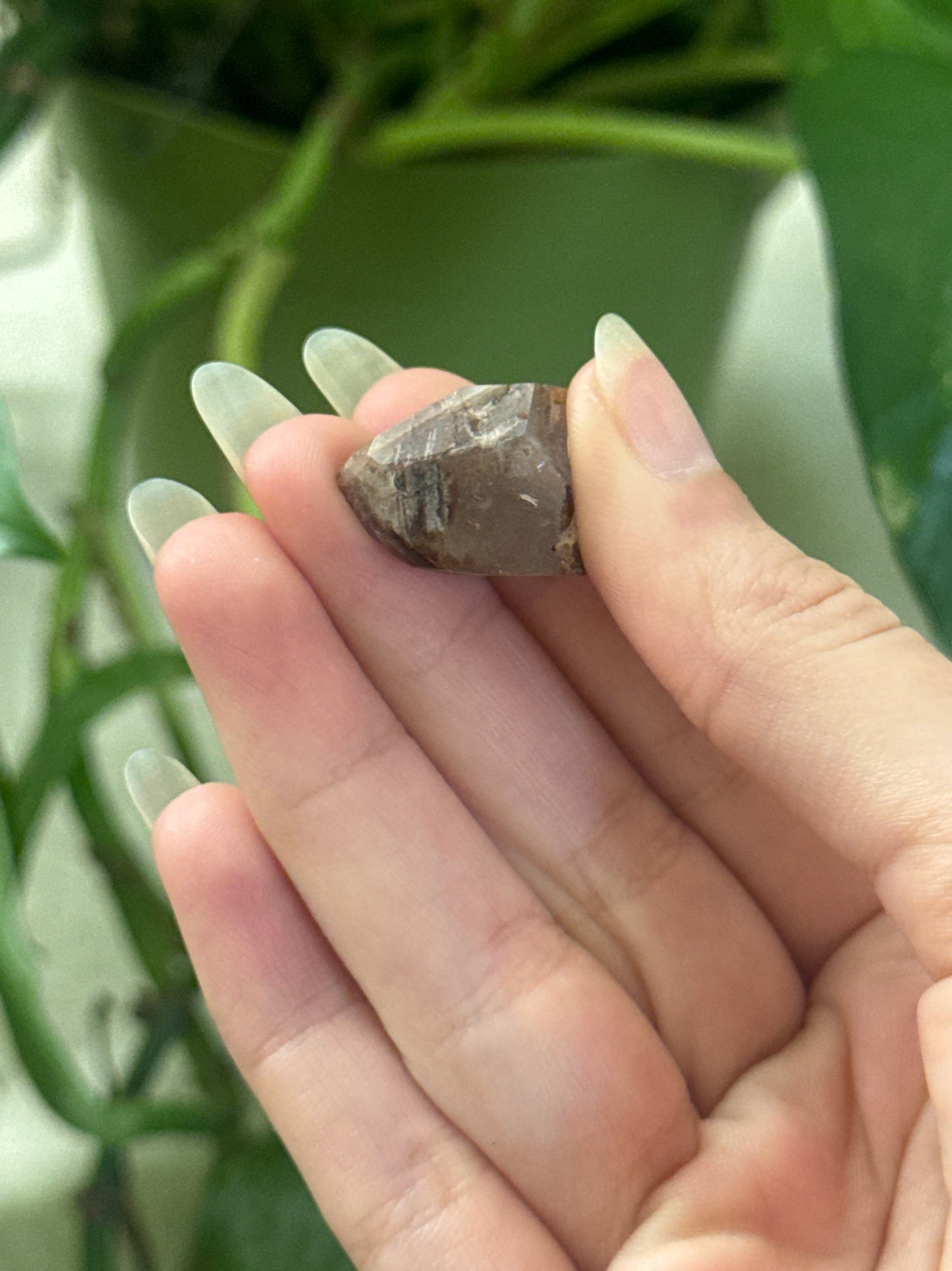 Tiny Moody Pink Lithium Freeform