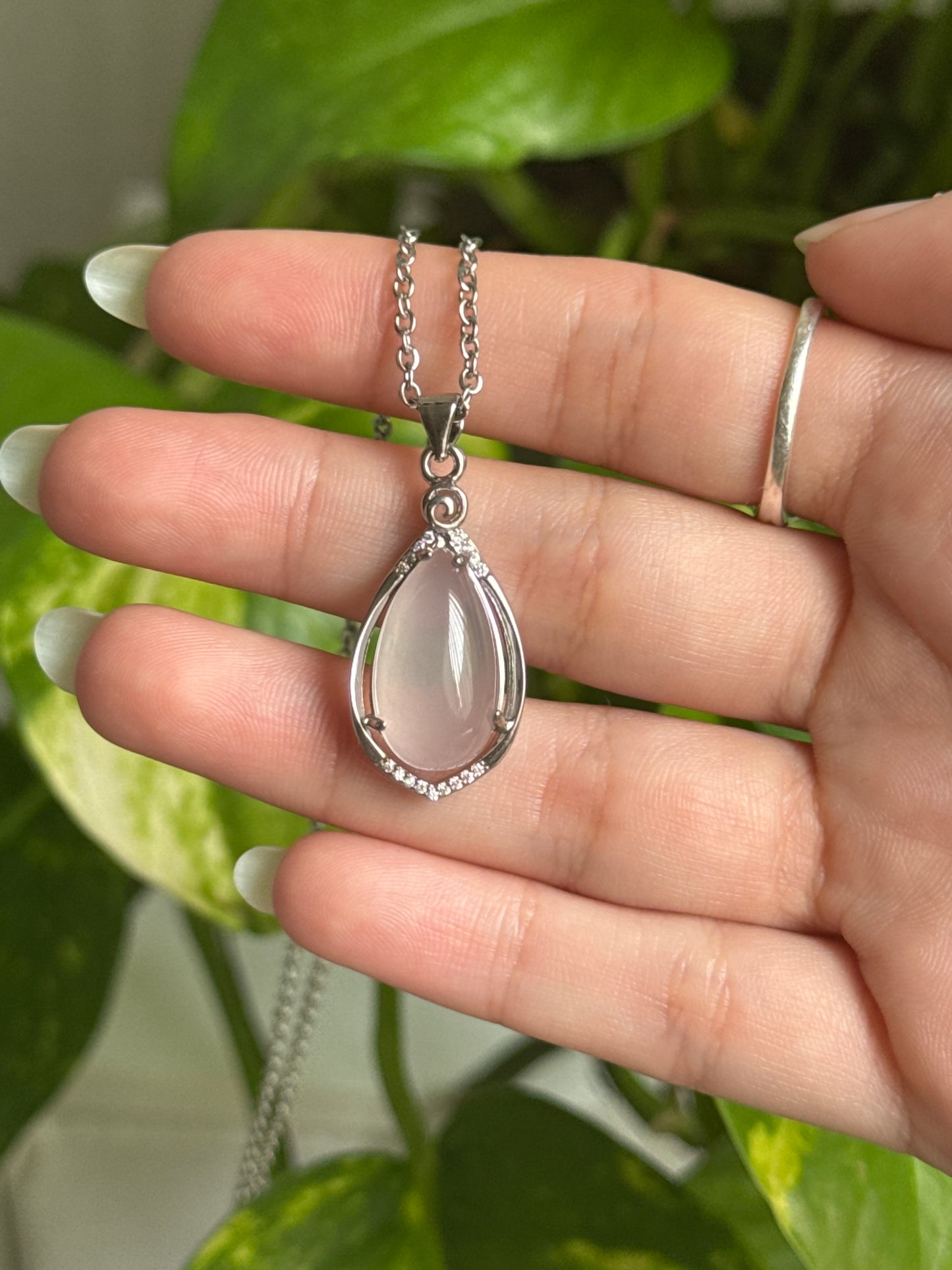 Jelly Star Rose Quartz Necklace