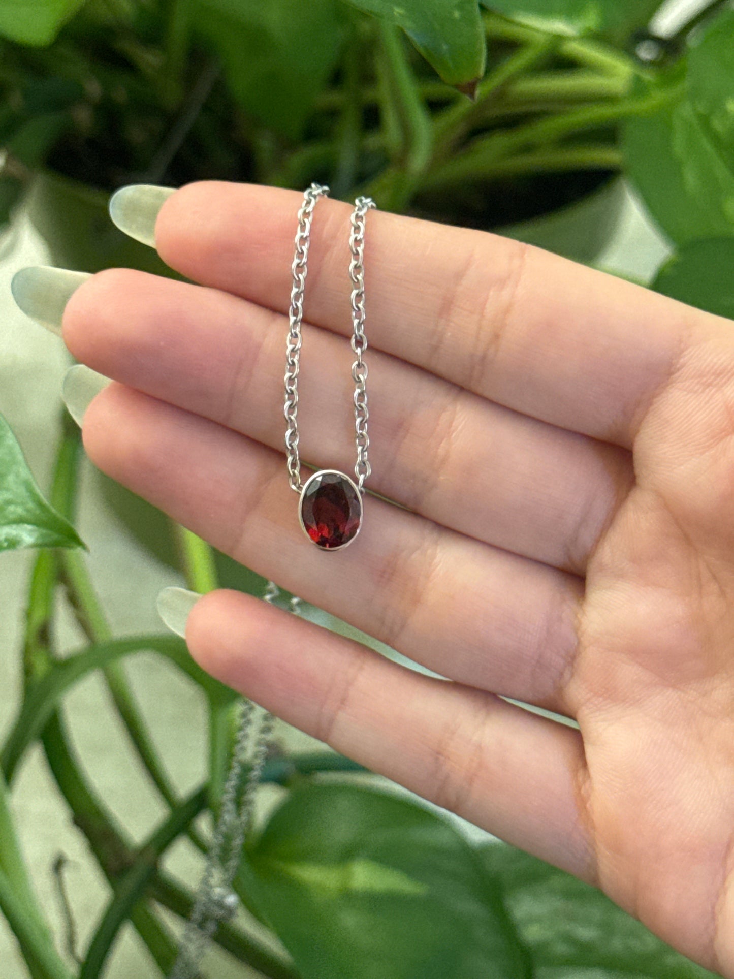925 Garnet Oval Necklace