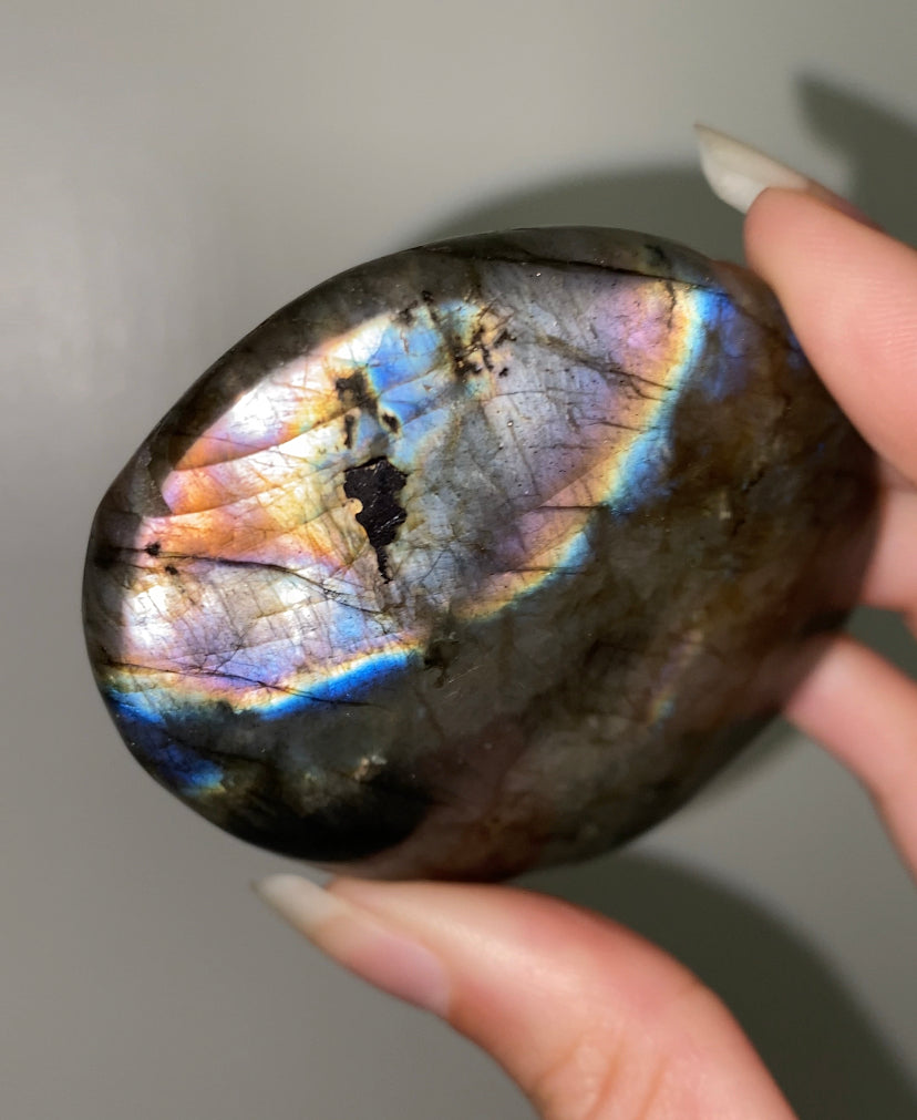 Silver Rainbow Labradorite Palmstone