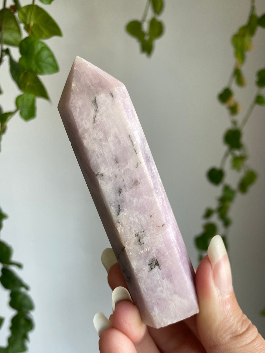 Kunzite Tower (with sheen)
