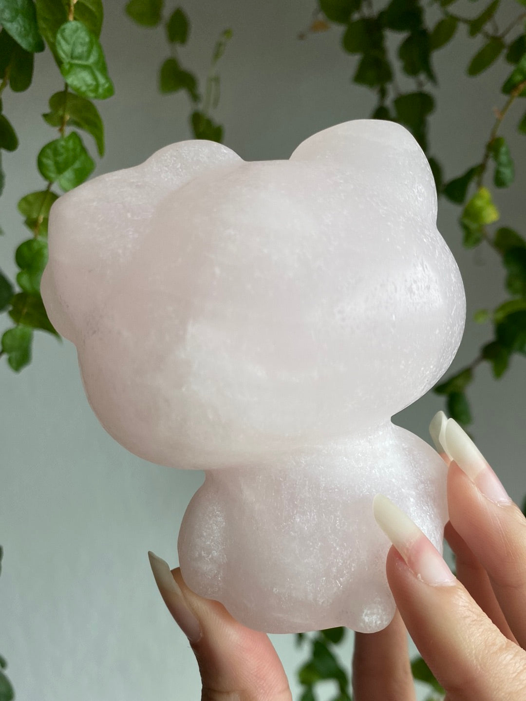 XL Pink Calcite Hello Kitty