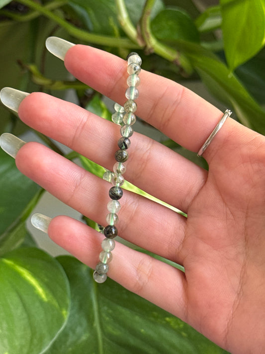 Prehnite Dainty Bracelet