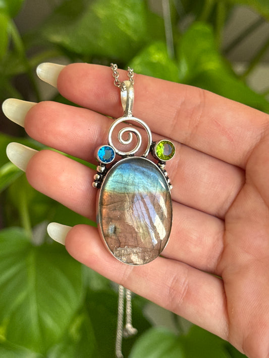 High Grade Flashy Labradorite & Blue Topaz & Peridot 925 Sterling Silver Necklace