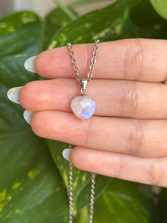 Dainty Moonstone Heart 925 Sterling Silver Necklace