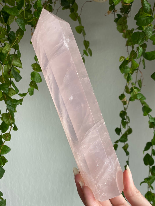 Gemmy Rose Quartz Tower (1.7lb)