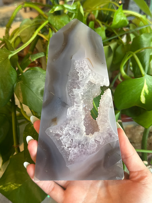 Moody Agate & Amethyst Wide Druzy Tower