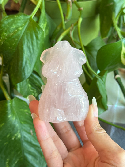 Rose Quartz Curvy Goddess Body with Star Flash