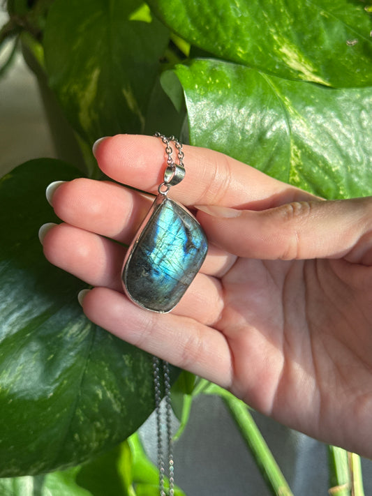 Statement Labradorite Necklace D