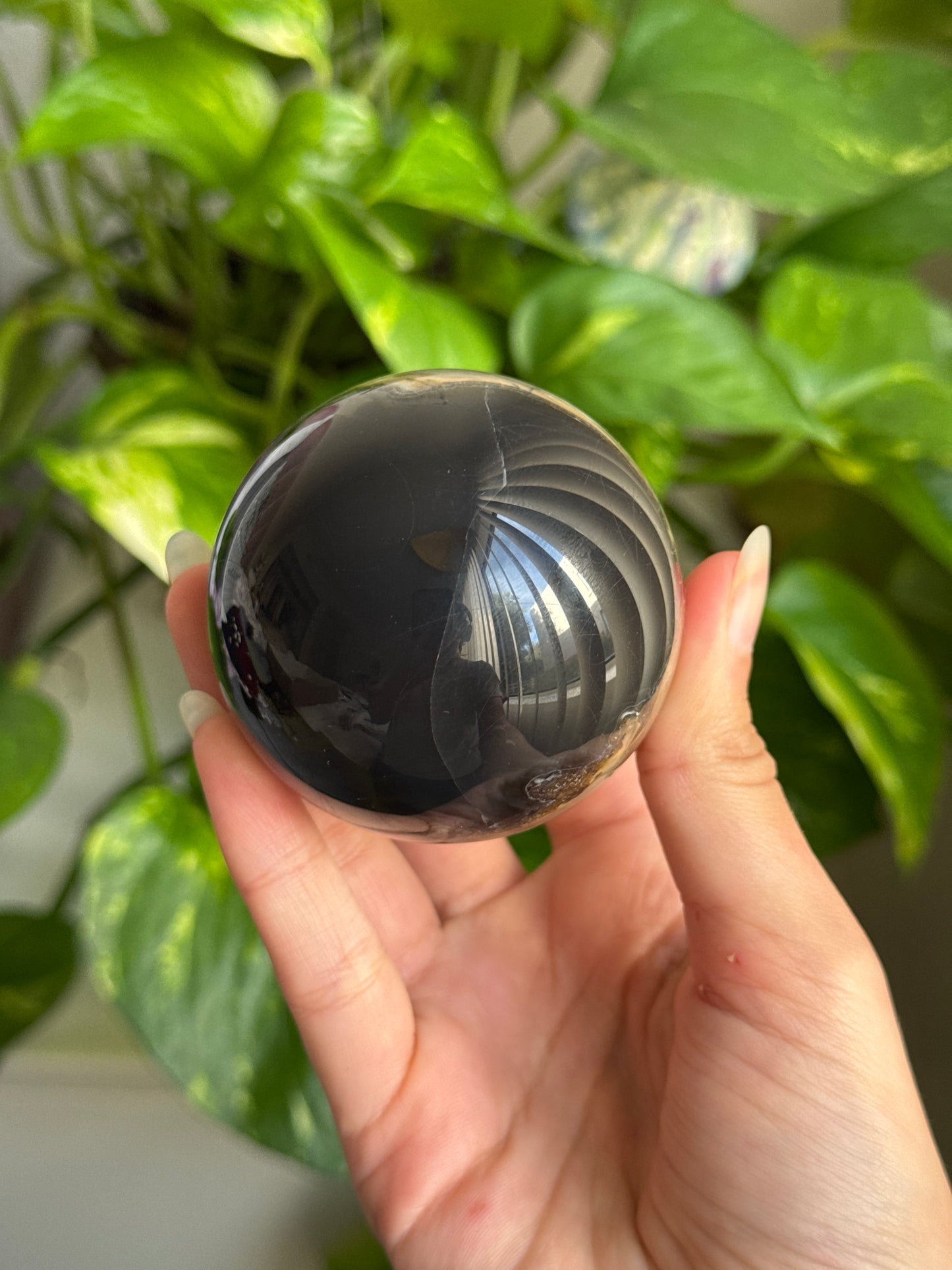 Volcano Agate Sphere C *UV Reative