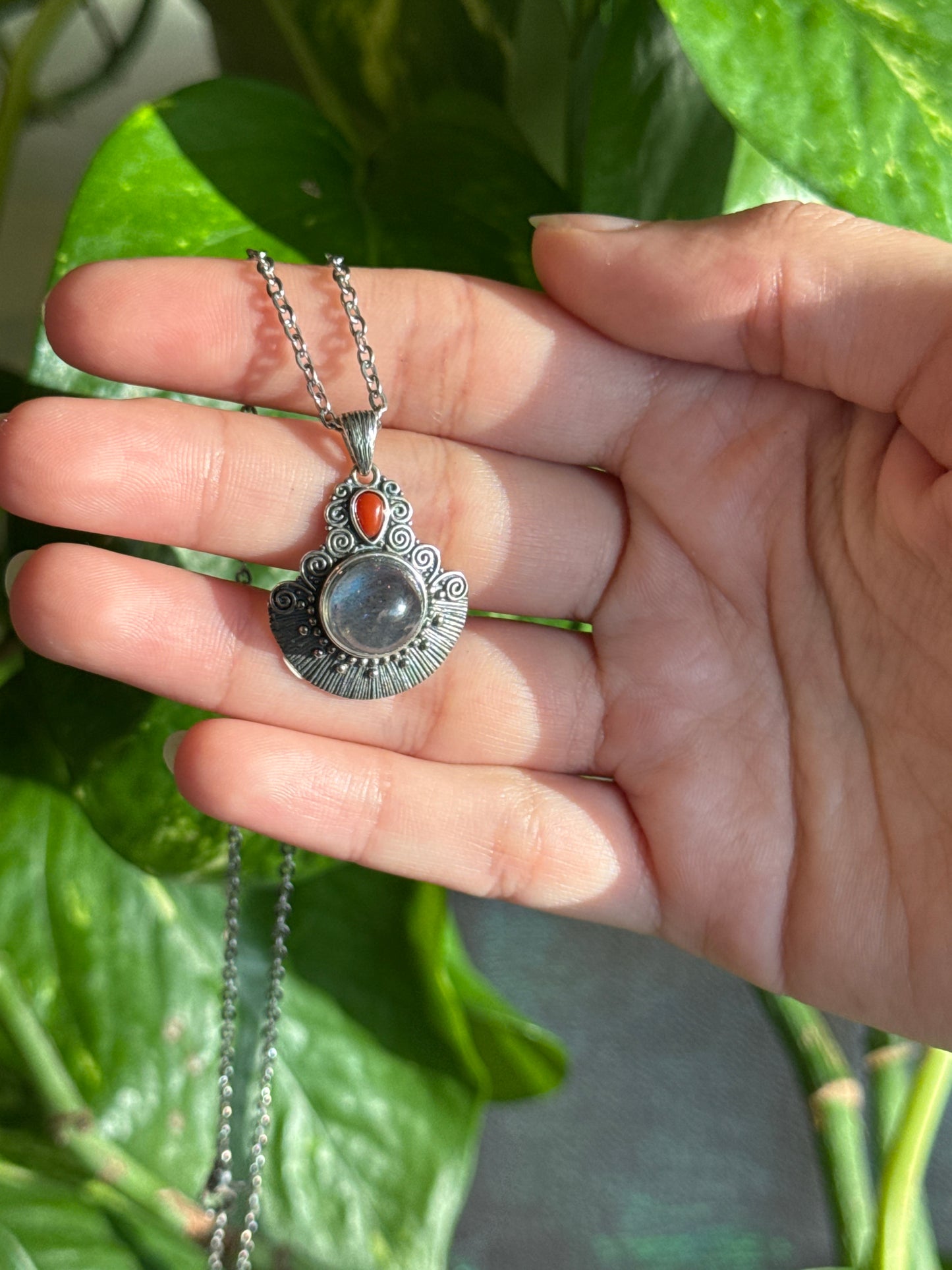 Labradorite Fan 925 Sterling Silver Necklace