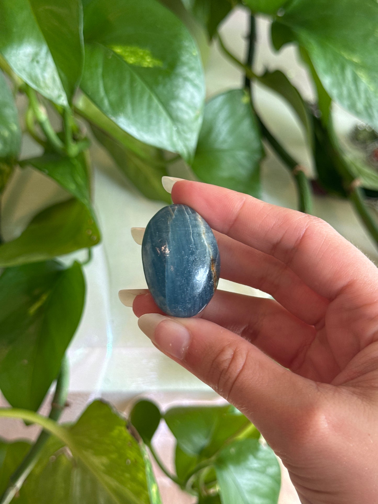 Large Juicy Banded Blue Onyx Tumble