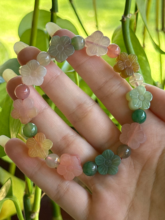 Candy Agate Flower Bracelet