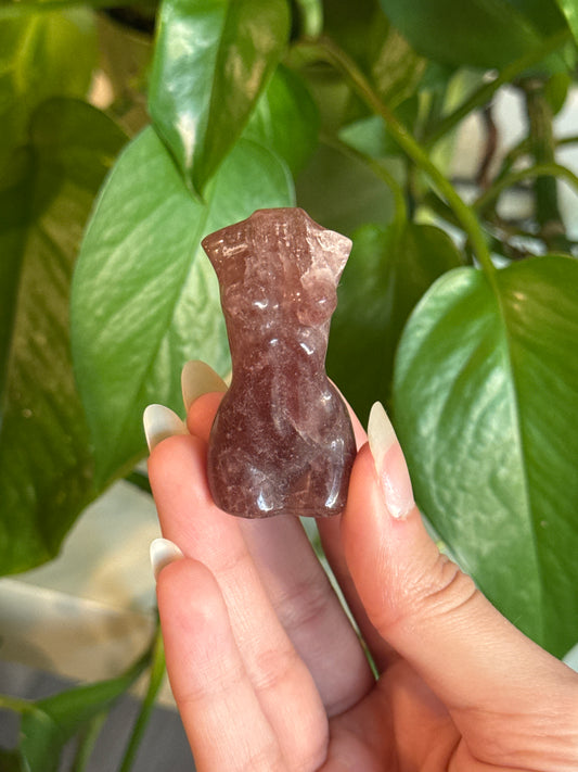 Strawberry Quartz Small Goddess Body