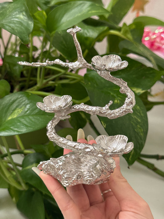Triple Flower Silver Sphere Stand