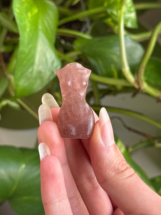 Strawberry Quartz Goddess Body