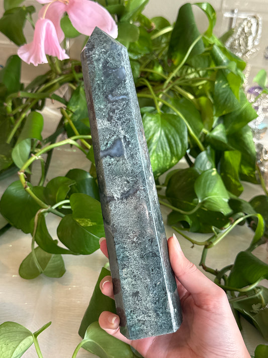 Large Moody Moss Agate Tower