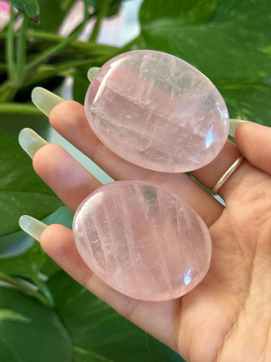 Gem Star Flash Rose Quartz Palmstone