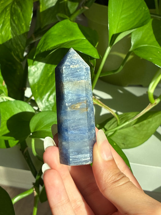 Flashy Kyanite Tower