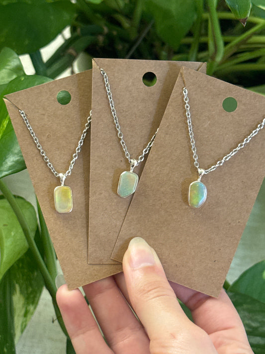 Super Flashy Ethiopian Opal 925 Sterling Silver Necklace