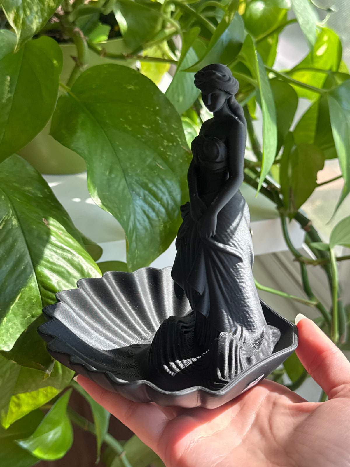 Aphrodite Black Offering Bowl