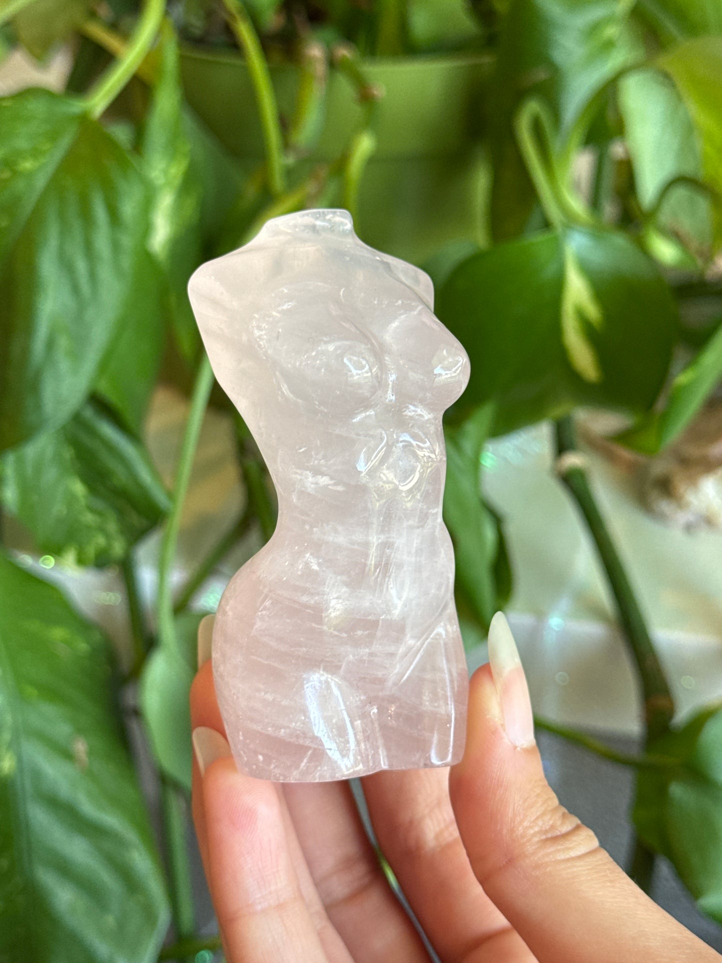 Rose Quartz Goddess Body with Star Flash