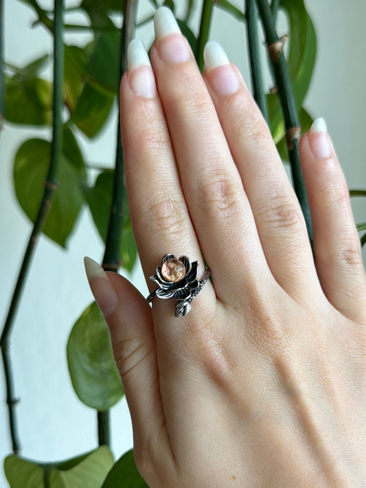 Garden Quartz Flower Adjustable Ring