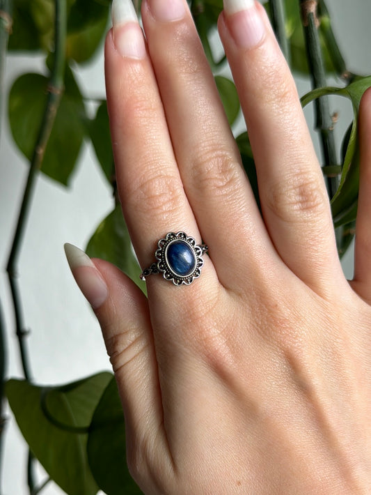 Kyanite Flower 925 Sterling Silver Adjustable Ring