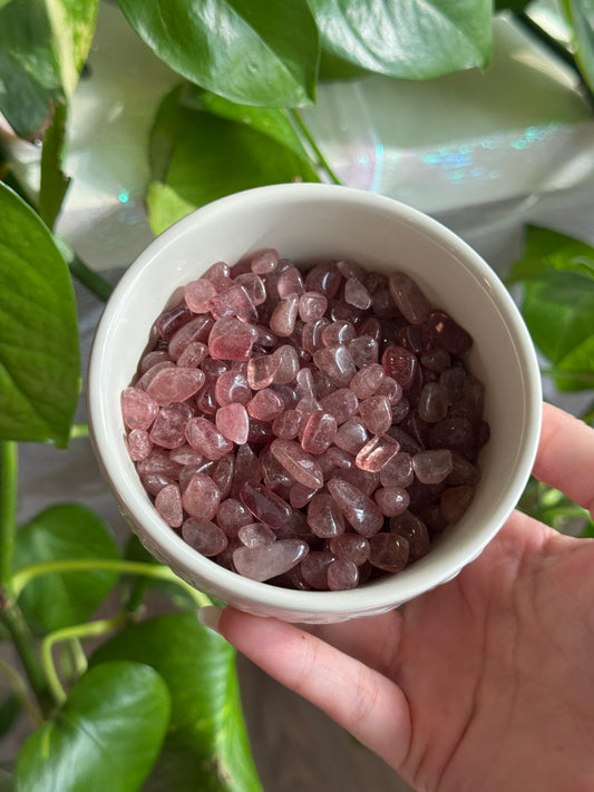 Strawberry Quartz Chips