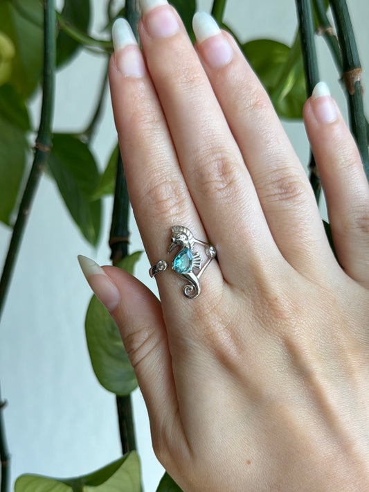 Blue Topaz Seahorse 925 Sterling Silver Semi-Adjustable Ring