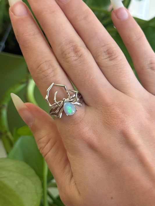 Spider 925 Sterling Silver Teardrop Ethiopian Opal Adjustable Ring