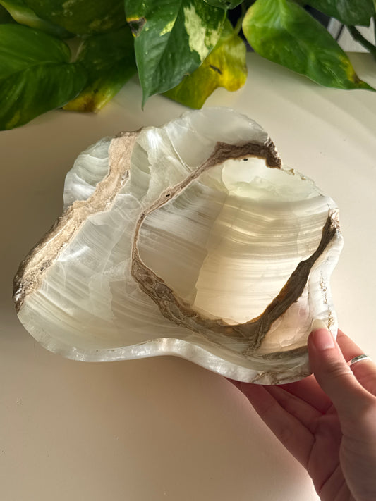 Large White Onyx Bowl B