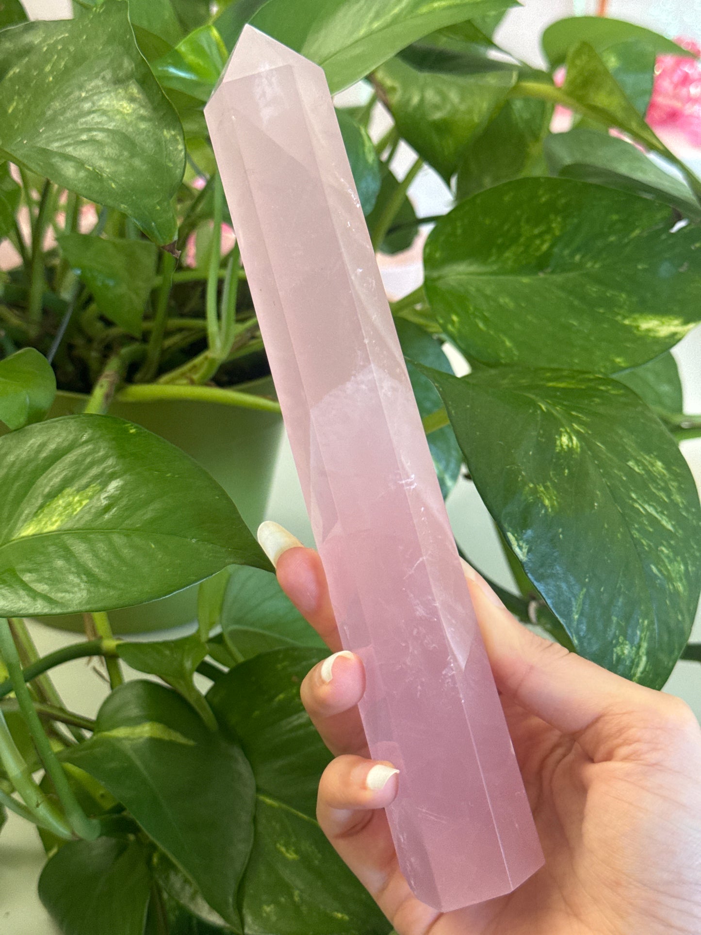 Gemmy Rose Quartz Tower