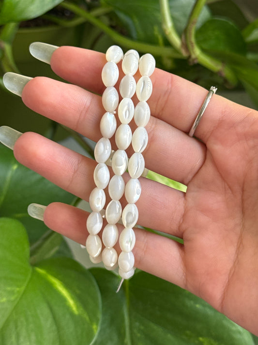 White Shell Bracelet