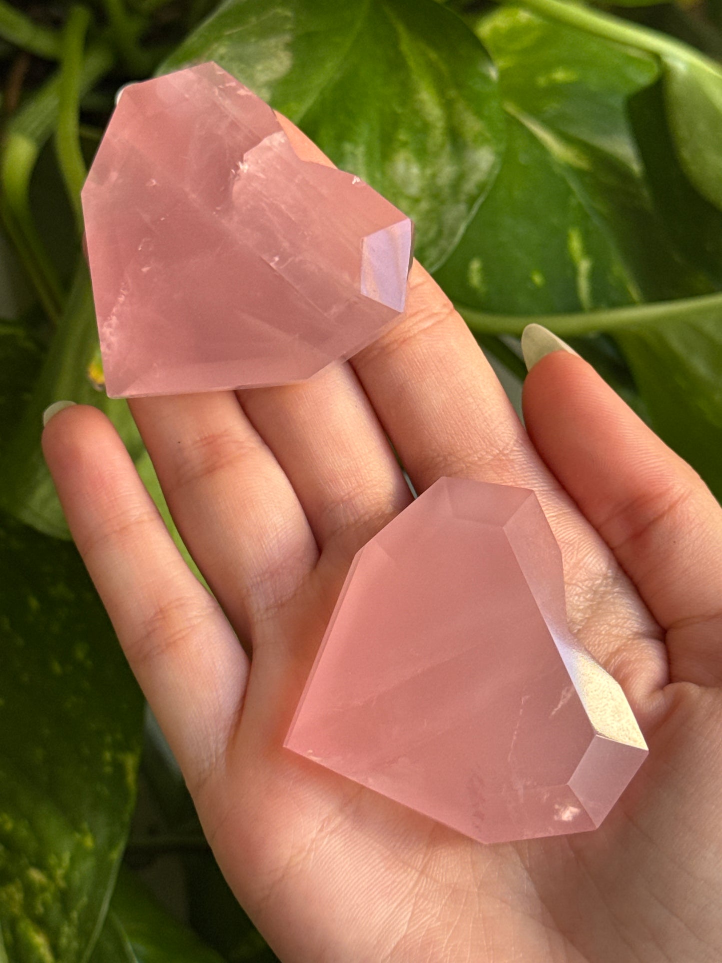 Gemmy Rose Quartz Geometric Heart