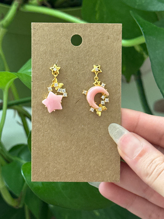 Star and Moon Pink Queen Conch Shell 925 Gold Vermeil Earrings
