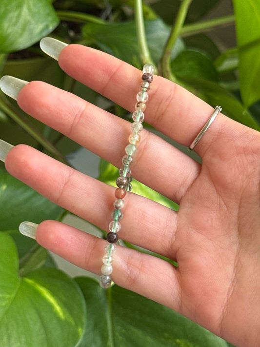 Garden Quartz Dainty Bracelet